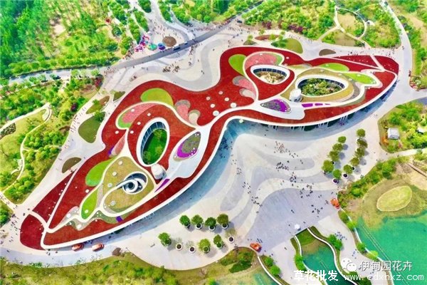 “花开中国梦”第十届中国花卉博览会在拉开帷幕